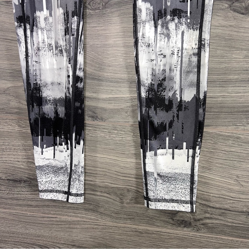 (2) Reebok Leggings Size Small - Picture 4 of 10